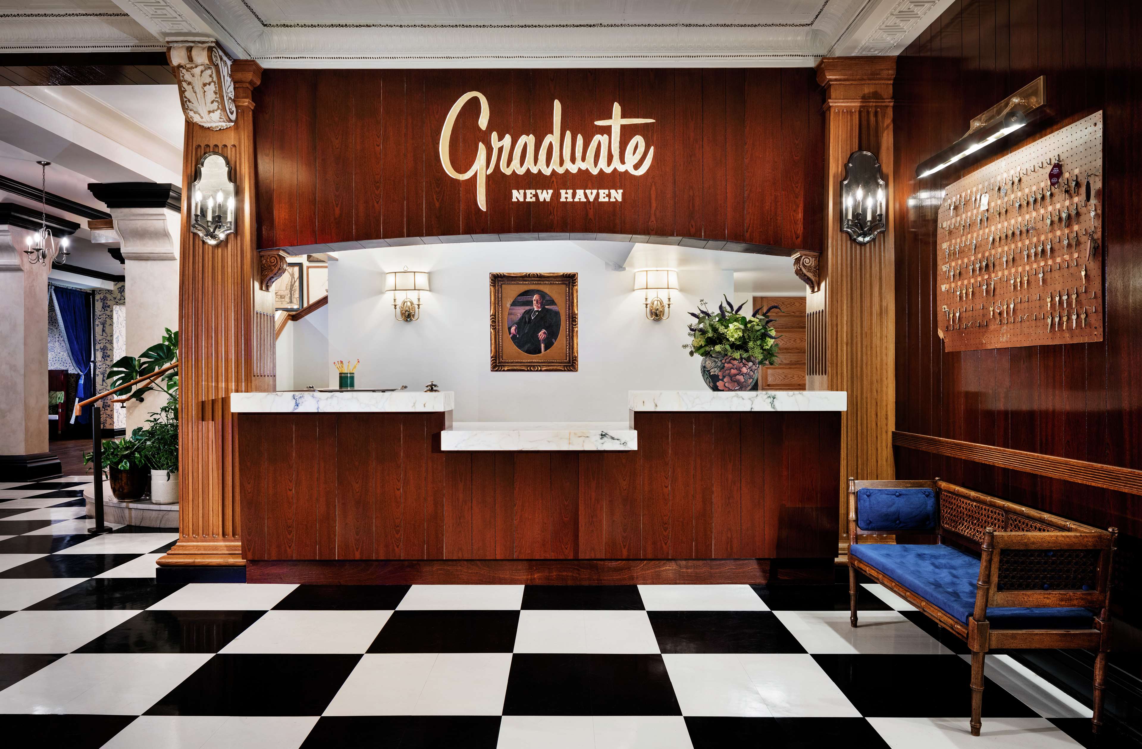 Graduate by Hilton New Haven - Tap to explore photos