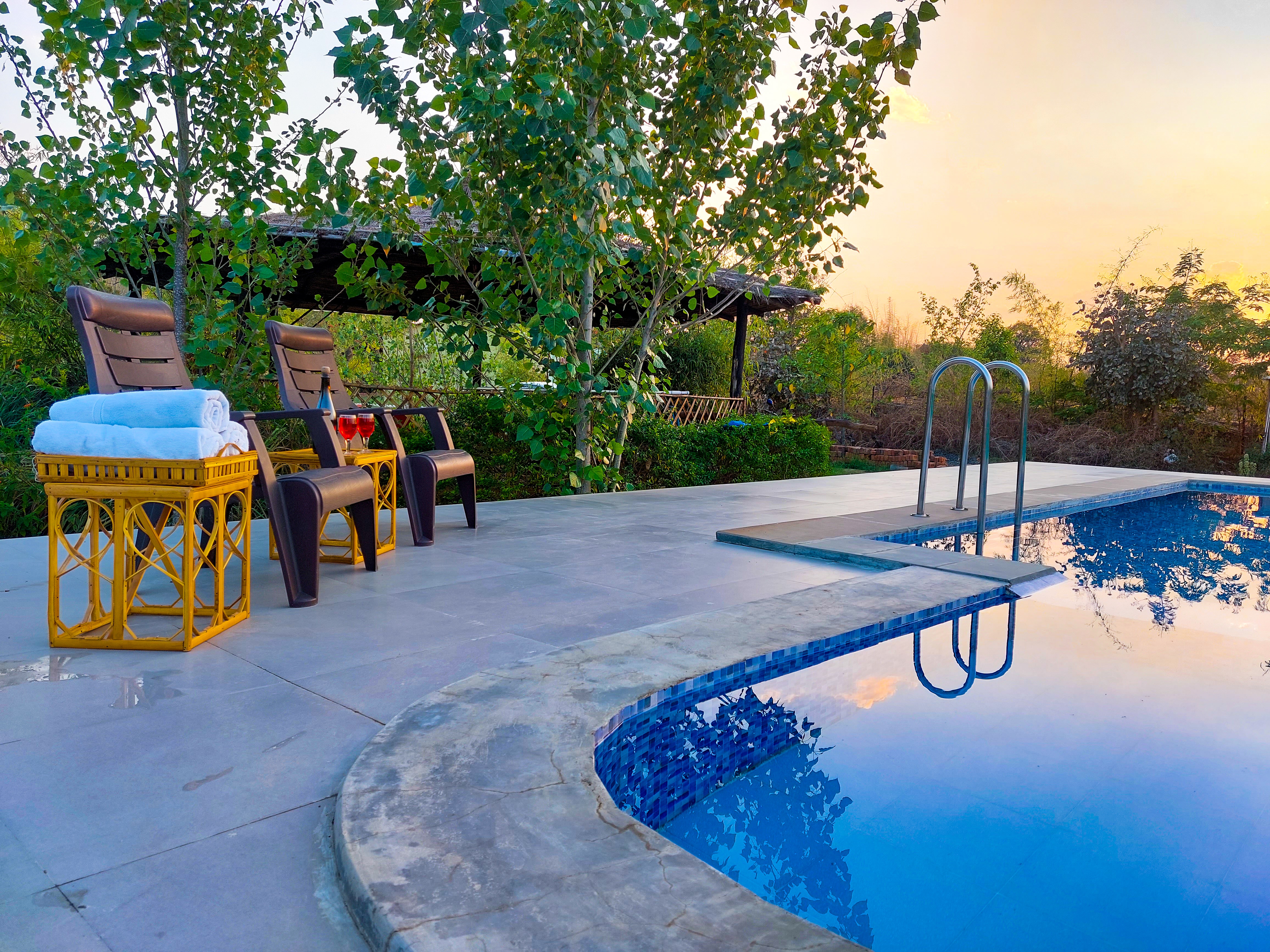 Grand Narmada Homestay - Tap to explore photos