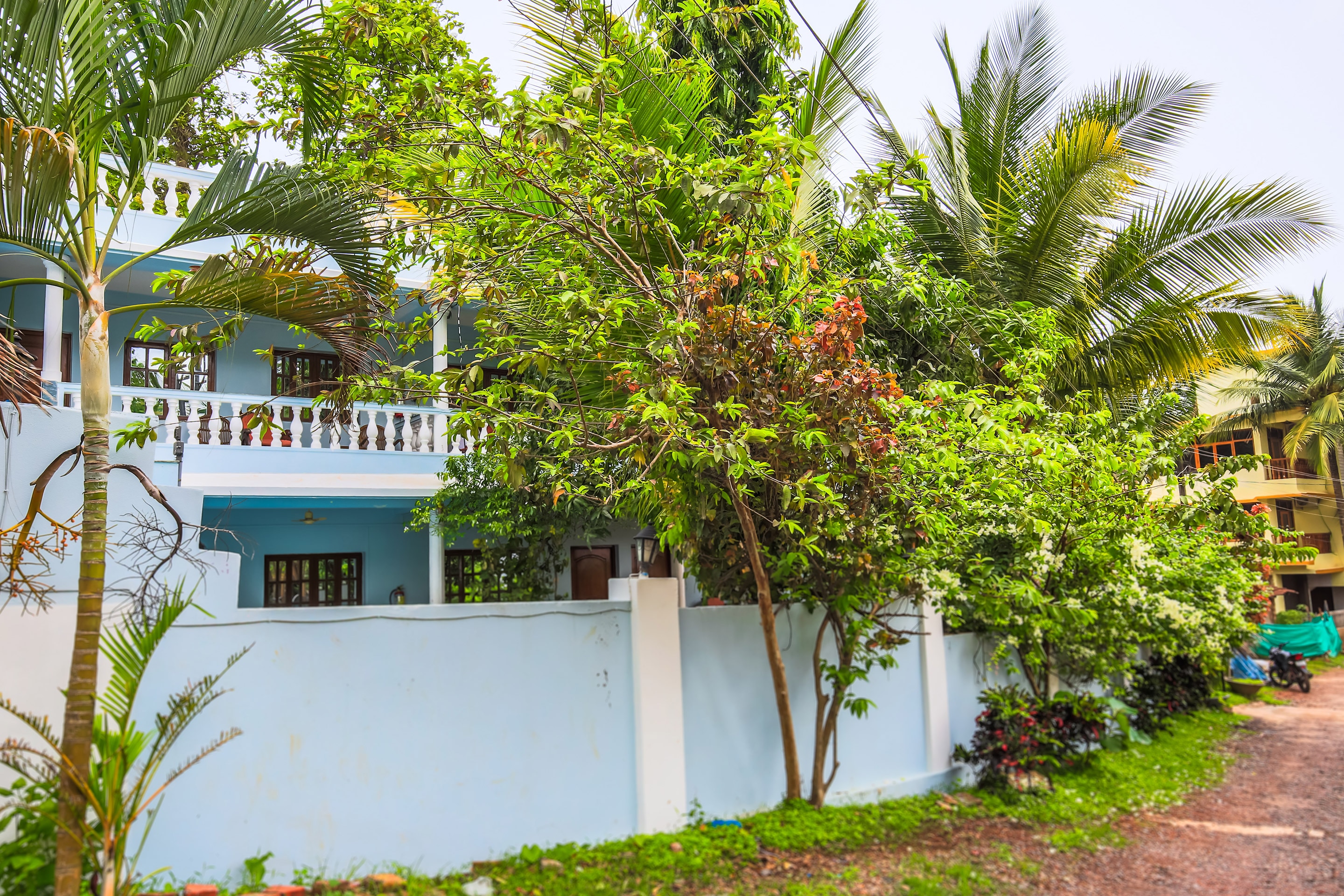 Hotel O International Airport Goa - Tap to explore photos