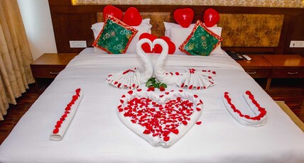 Hotel Yellow Pagoda Pokhara Room Type - Executive Suite