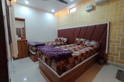 HOTEL SEVAKUNJ
