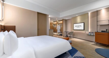 Novotel Nantong Development Zone Room Type - Executive Room - 1 kingsize bed