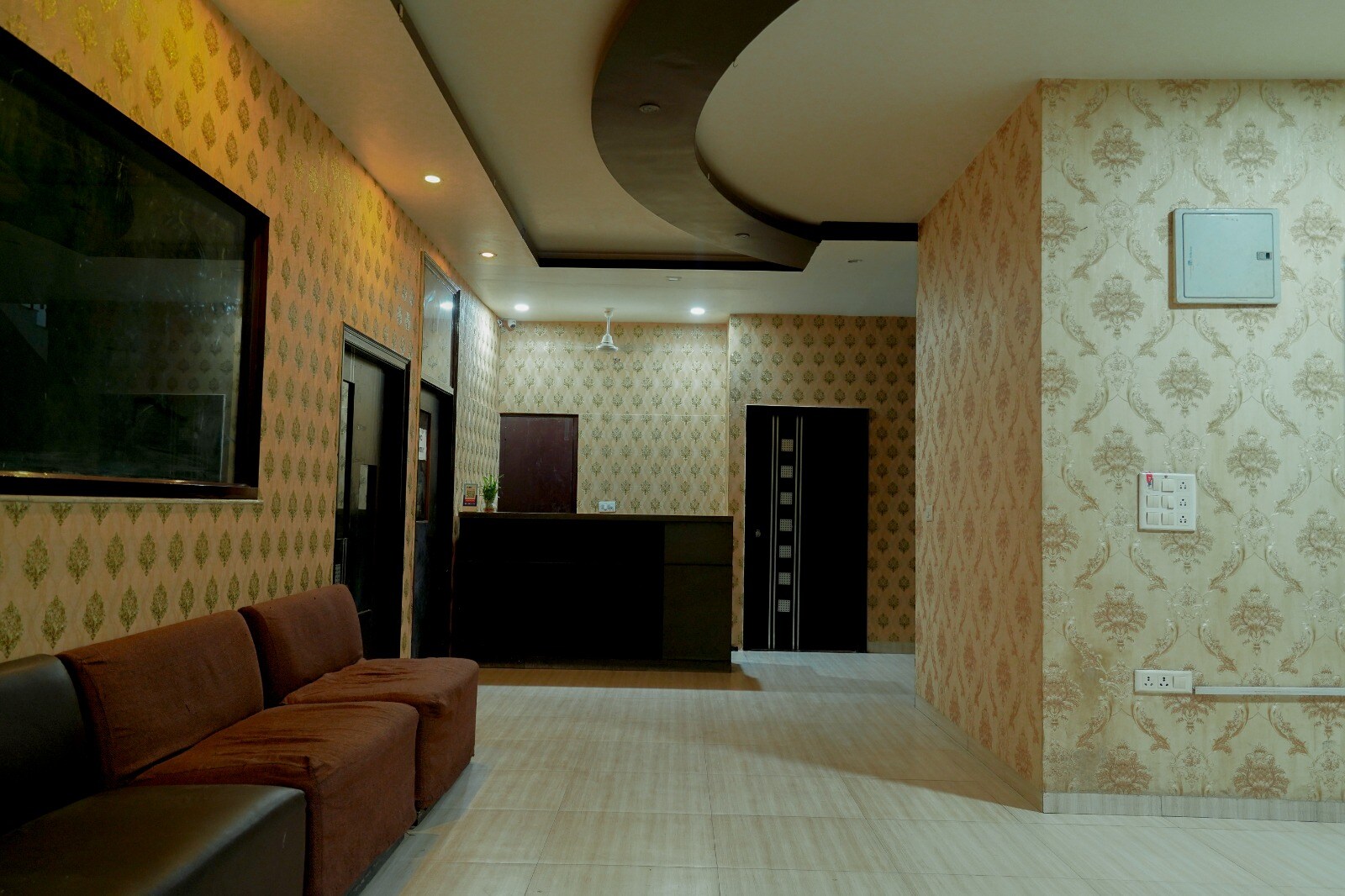 Shree Hostel - Tap to explore photos