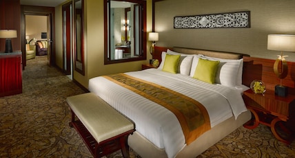 Dusit Thani Dubai - Near Burj Khalifa Room Type - Executive Club Suite. Dusit Thani Dubai - Near Burj Khalifa Room Type - Executive Club Suite.