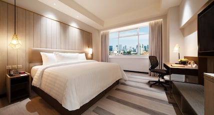 Novotel Singapore on Kitchener Room Type - Superior Corner Room with 1 King Bed Novotel Singapore on Kitchener Room Type - Superior Corner Room with 1 King Bed