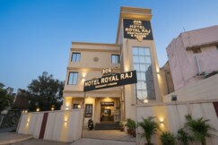 Hotel Royal Raj