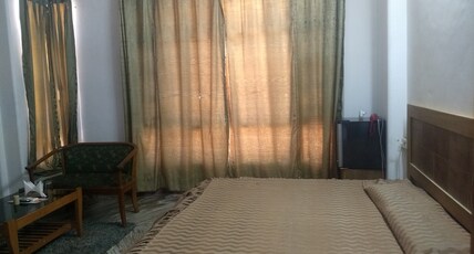 Heera Heights Room Type - Deluxe A.C