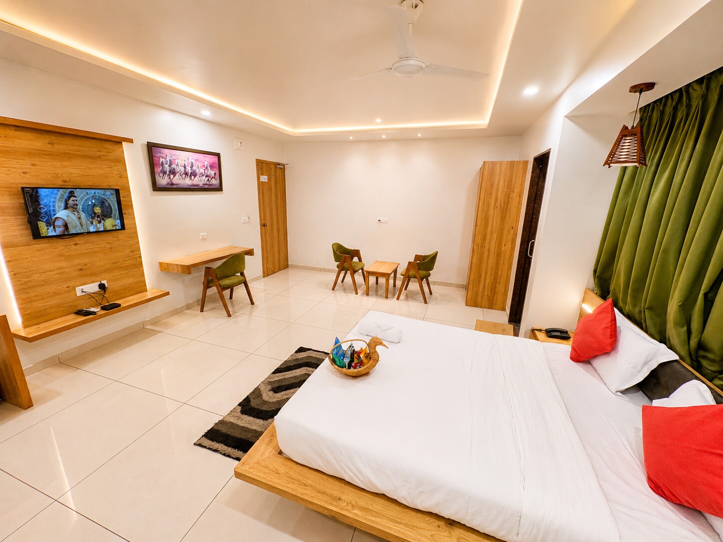 Nova Yashraj Hotel - Tap to explore photos