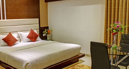 Hotel Corona Room Type - Gold room