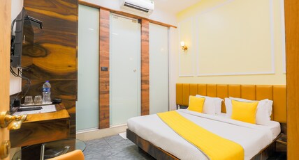Hotel Cattleya near Mumbai International Airport Room Type - Superior Room