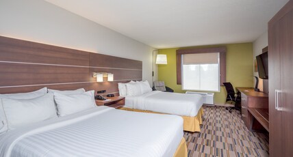 Holiday Inn Express & Suites QUAKERTOWN Room Type - 2 Queen Standard