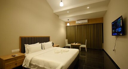 Daman Club Room Type - Deluxe Room