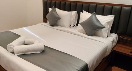Hotel LG Cordial Room Type - DELUXE