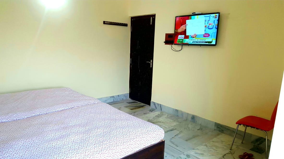 Dutta Villa - Tap to explore photos