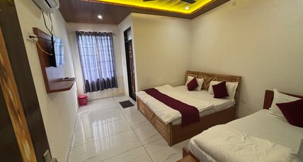 Hotel Ram Basant Room Type - Triple Bed Room