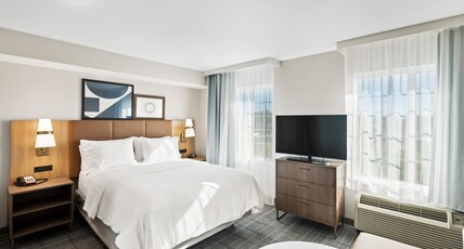 Staybridge Suites NORTH BRUNSWICK, an IHG hotel Room Type - STANDARD