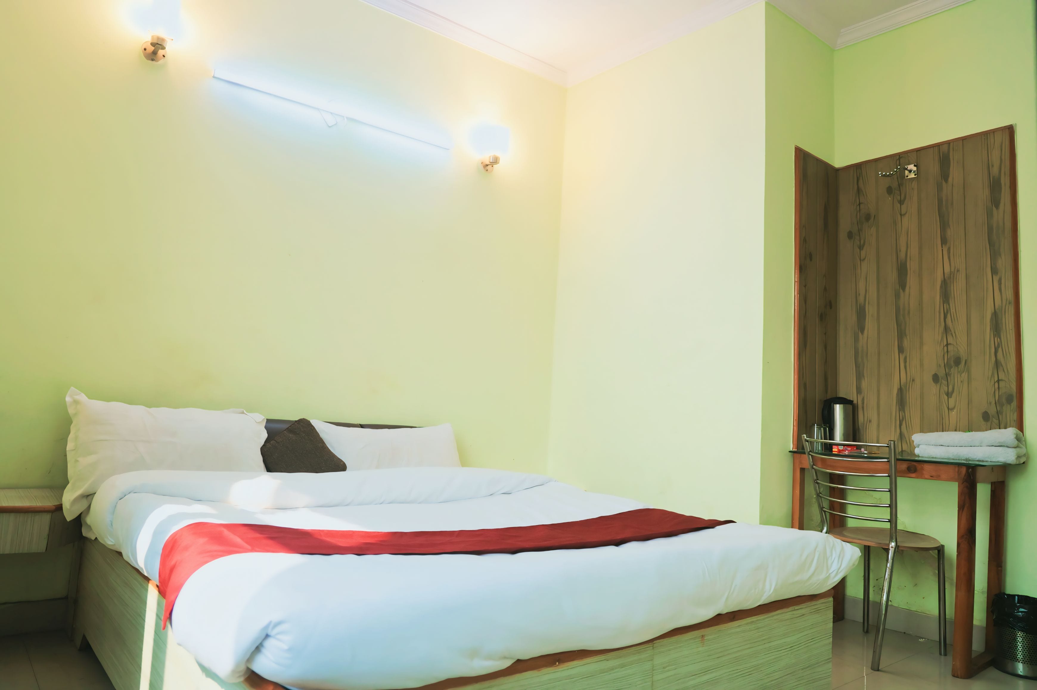 Hotel Shaurya - Tap to explore photos