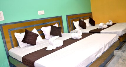 LODGE SRI JAGANNATH RESIDENCY Room Type - JAGANNATH SPECIAL ROYAL FAMILY ROOM