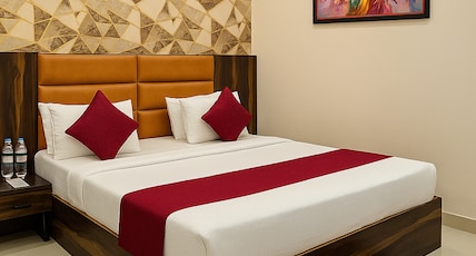 Hotel Keshavam Inn Room Type - Deluxe King Room Hotel Keshavam Inn Room Type - Deluxe King Room