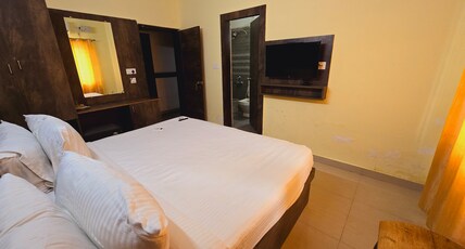 PPH Living Royal GS Comforts Room Type - Standard Double Room