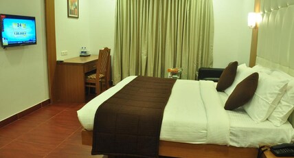 Broadbean Hotel,Chakkarakkal Room Type - Executive Club AC
