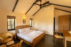 Riverfront Pale Resort, Goa
