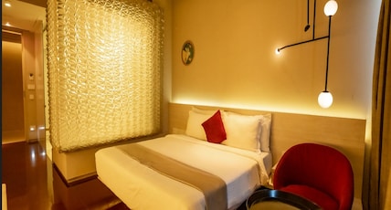 BOULEVARD BY DESIGN HOTEL Room Type - Standard King Room Non Smoking BOULEVARD BY DESIGN HOTEL Room Type - Standard King Room Non Smoking