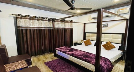 Hotel Veda Room Type - Super Deluxe Room