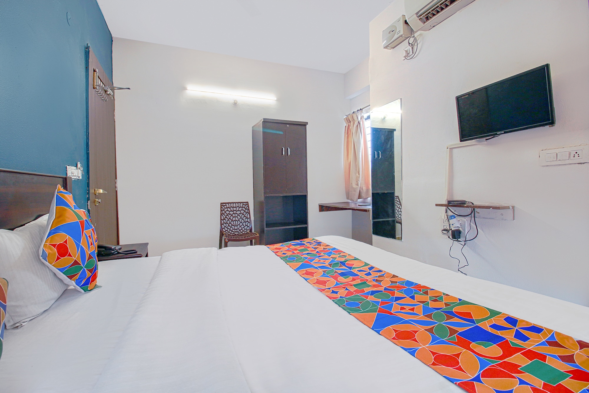 FabHotel Saket Inn - Tap to explore photos