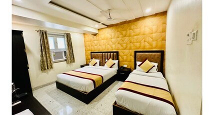 Hotel M K Grand Near Kashi Vishwanath Temple Room Type - Triple Bed Room