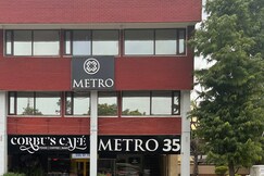 Hotel Metro 35