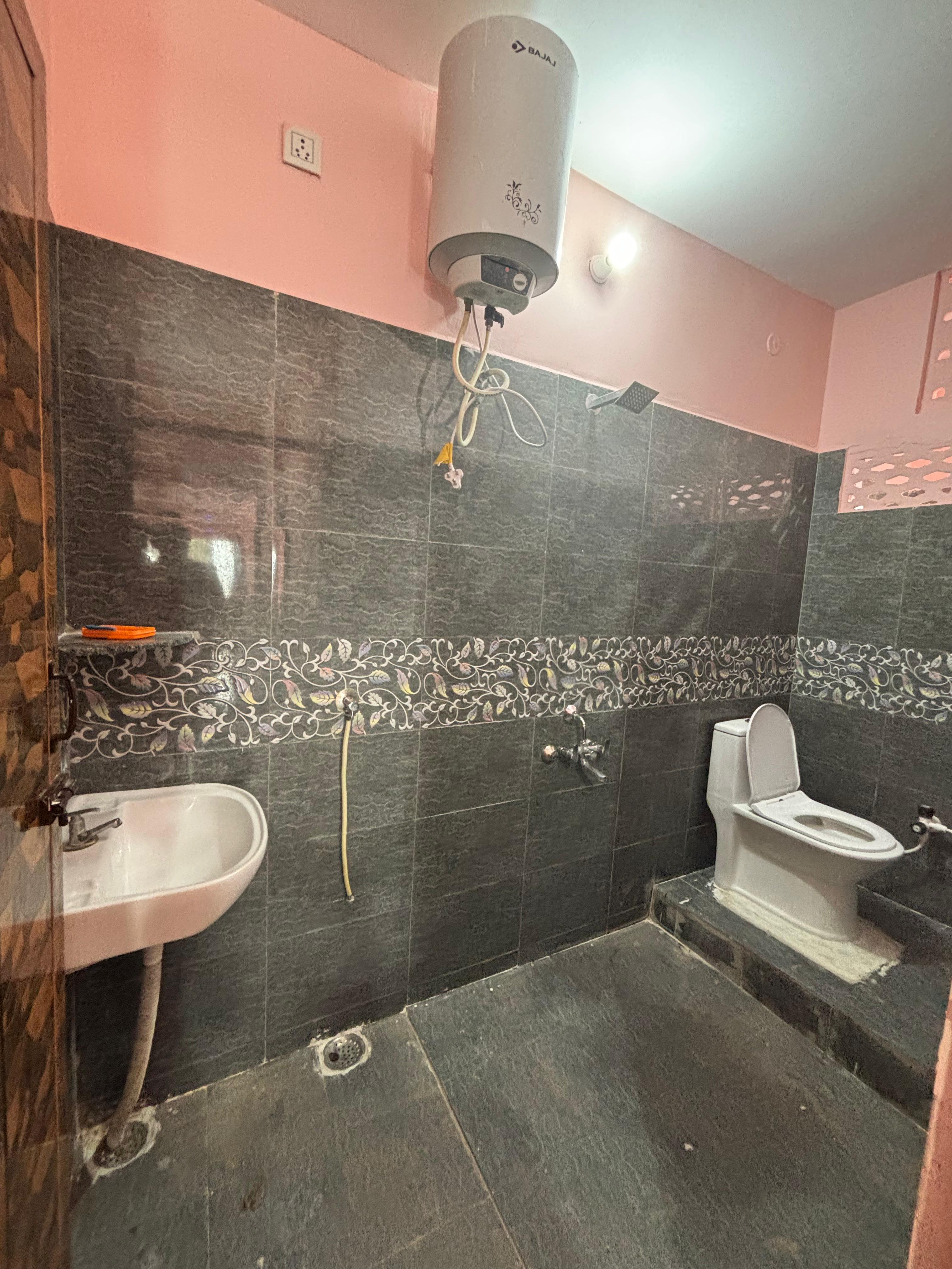 ARV Homestay - Tap to explore photos