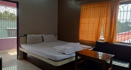 CHHUTI LODGE Room Type - Deluxe Room AC