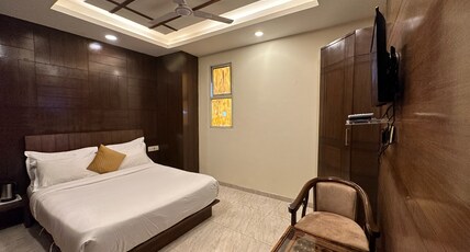 Hotel Blue Orchid Room Type - Classic Room