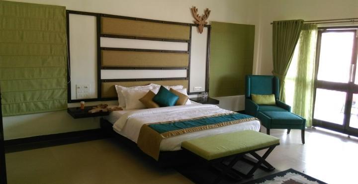 Tuli Suites - Tap to explore photos