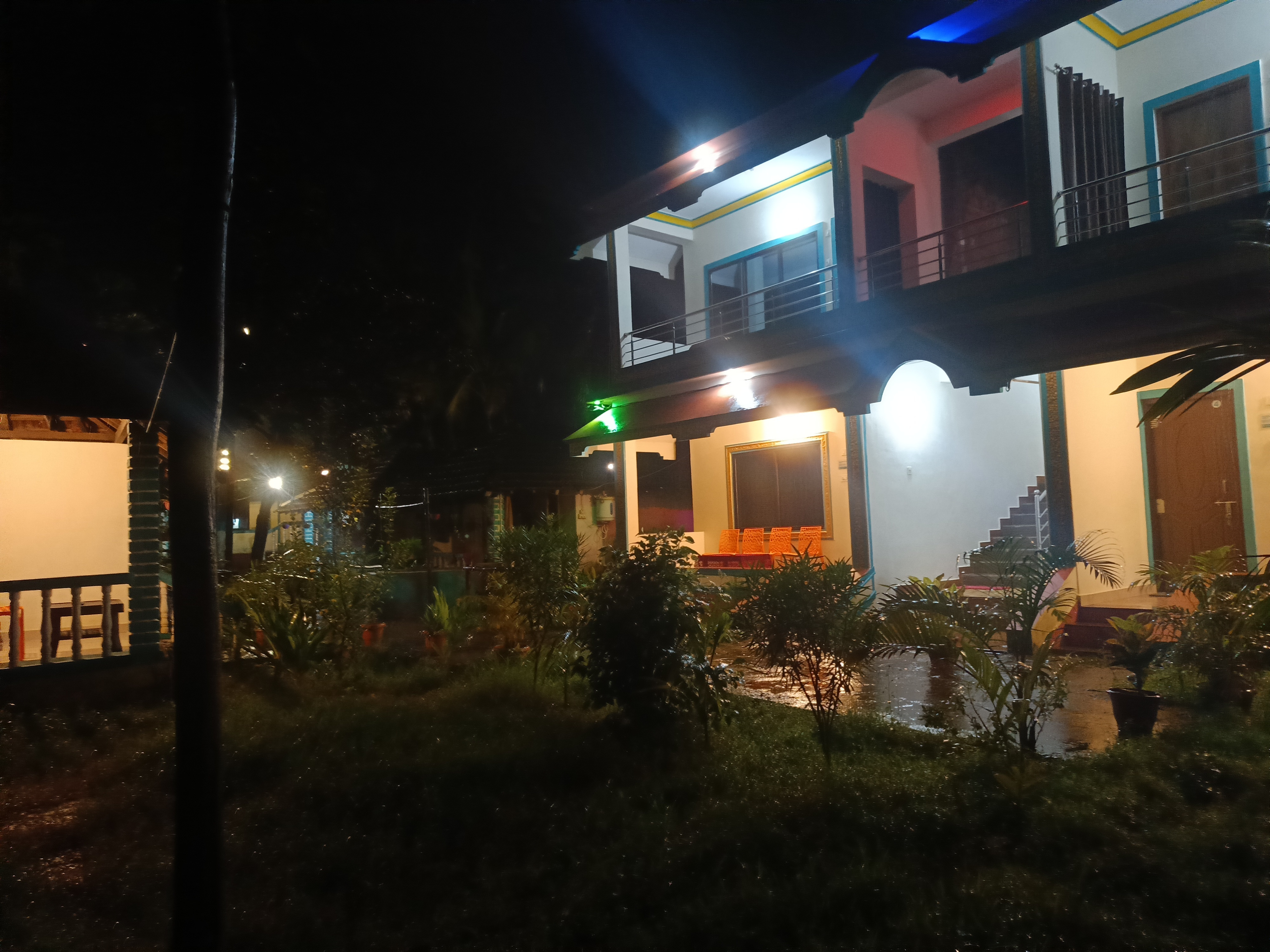 Savitri Beach Path Stay - Tap to explore photos