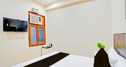 Hotel O Shree Jee Inn Guest House Room Type - Classic Hotel O Shree Jee Inn Guest House Room Type - Classic
