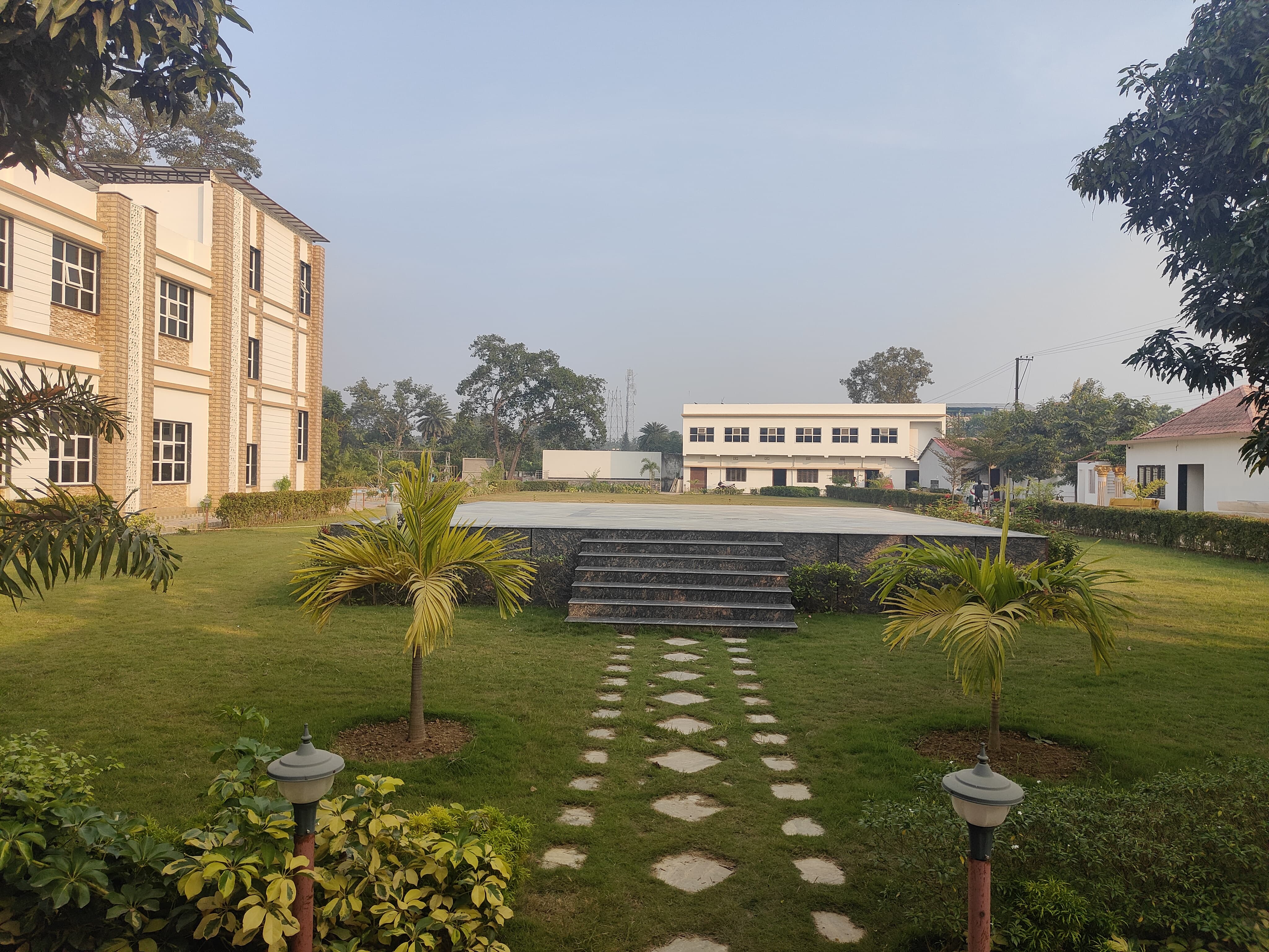 Hotel Nirmala heights & resorts Kahalgaon - Tap to explore photos
