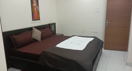 Royal hills Kasauli home stay Room Type - Bedroom 3