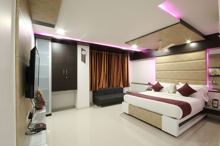 Hotel Shree Gopal Residency - Tap to explore photos