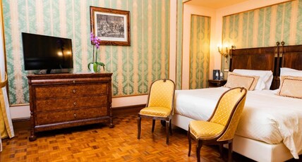 DUE TORRI HOTEL Room Type - Deluxe Suite Mozart