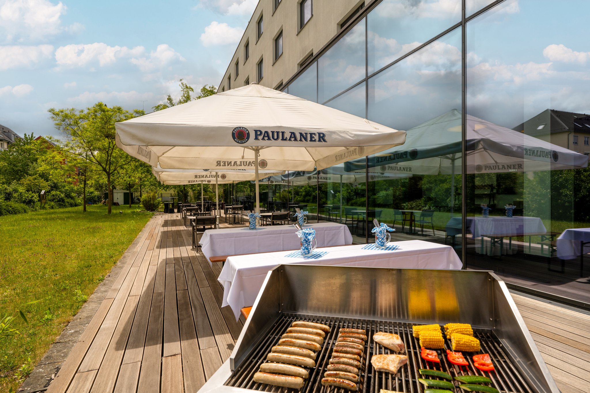 Holiday Inn Munich- Westpark - Tap to explore photos