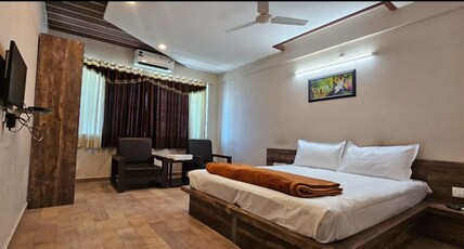 HOTEL KRL INN Room Type - ROOM WITH GARDEN VIEW