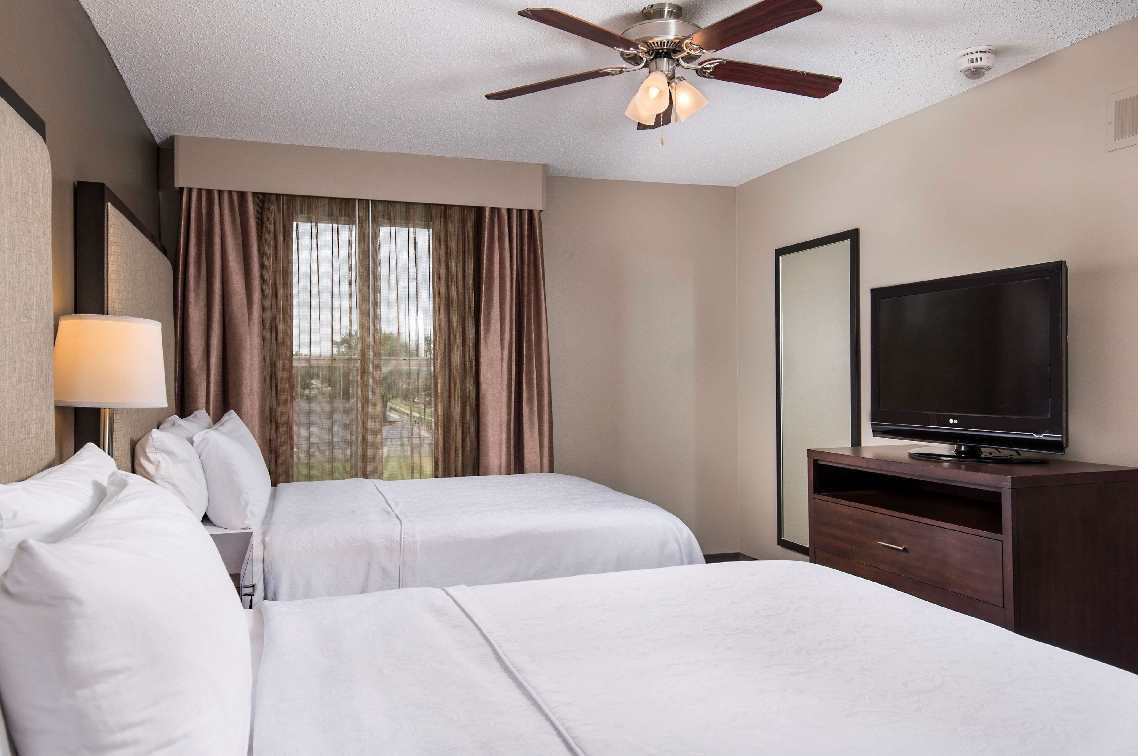 Homewood Suites by Hilton Austin South - Tap to explore photos
