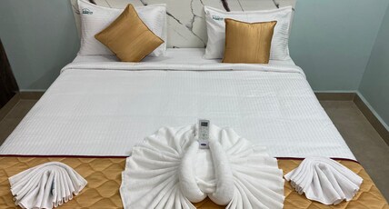 ATHIDI LUXURY HOME STAY Room Type - ATHIDI LUXURY HOME STAY