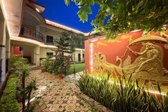 Baine Holiday Resort