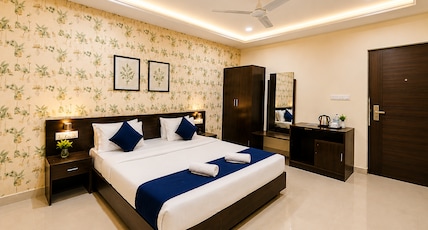 Hotel Elegance Near Lake Pichola Room Type - Deluxe Room Hotel Elegance Near Lake Pichola Room Type - Deluxe Room