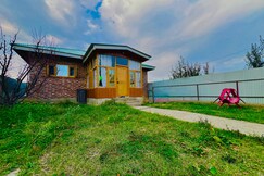 THE KISSAN COTTAGE GULMARG