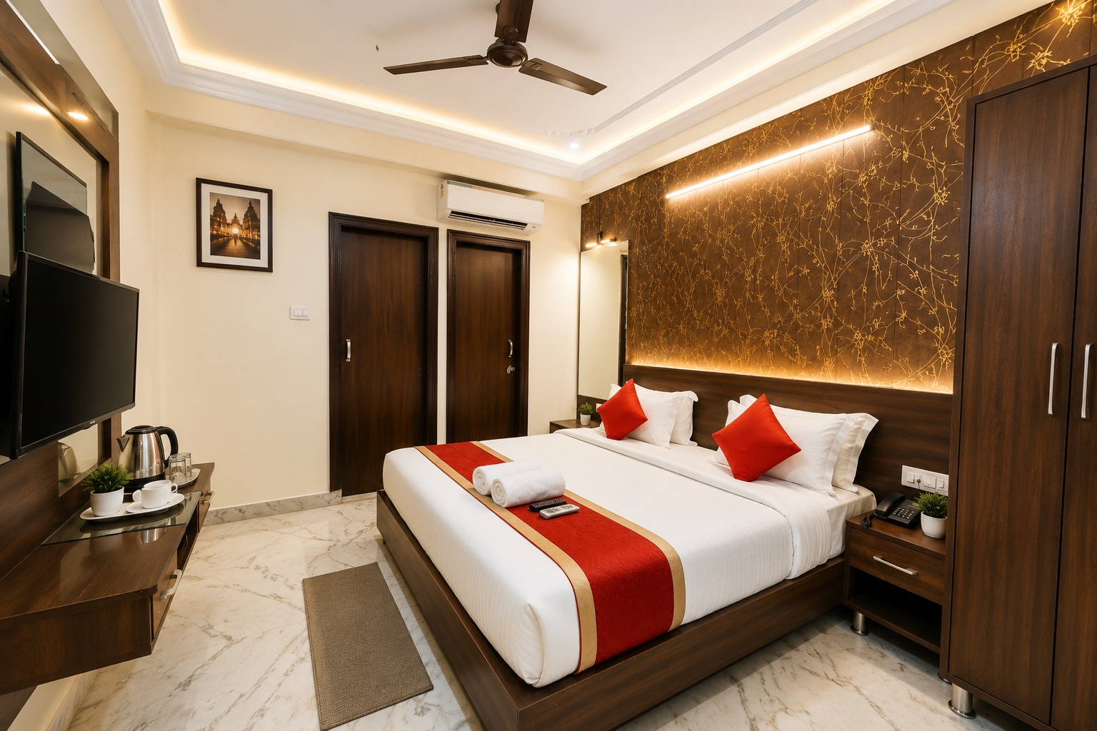 Hotel Pulse Inn- Near Jaipur Railway Station - Tap to explore photos