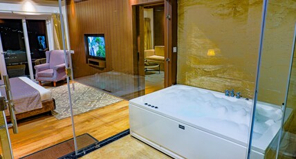 The Voyage Resort and Spa Room Type - Presidential Suite with Jacuzzi